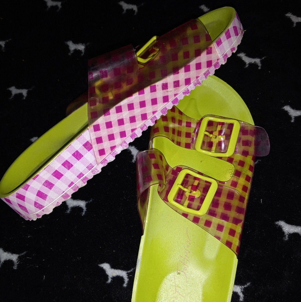 GUC BETSEY JOHNSON SLIDES